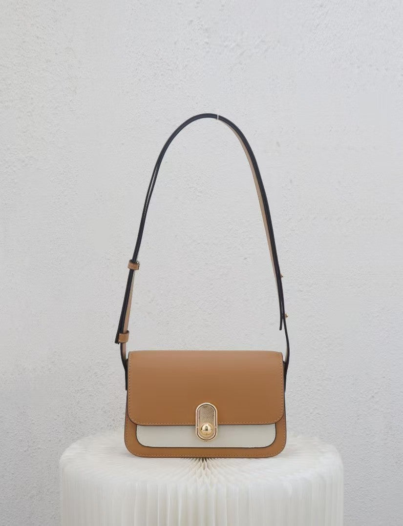 Chic Leather Shoulder Bag with Gold Accent RM0006
