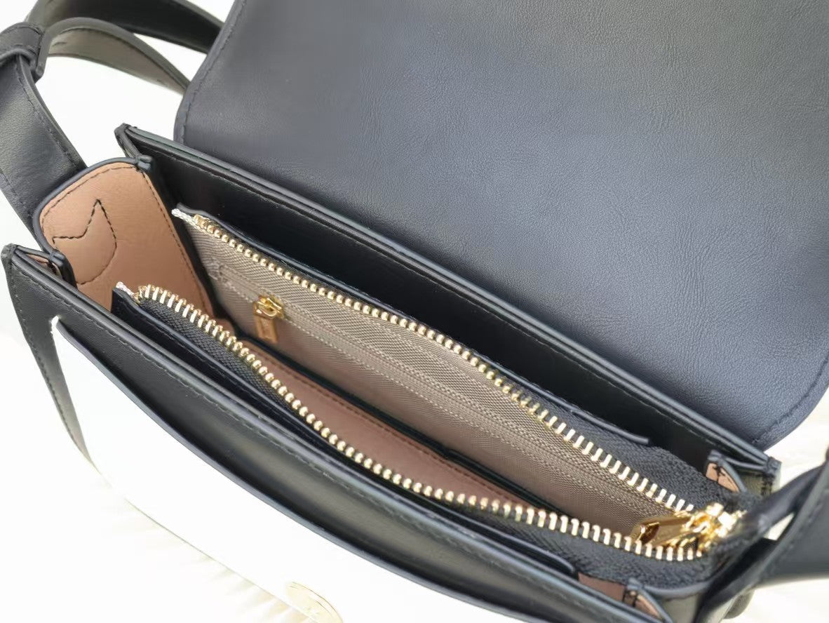 Chic Leather Shoulder Bag with Gold Accent RM0006