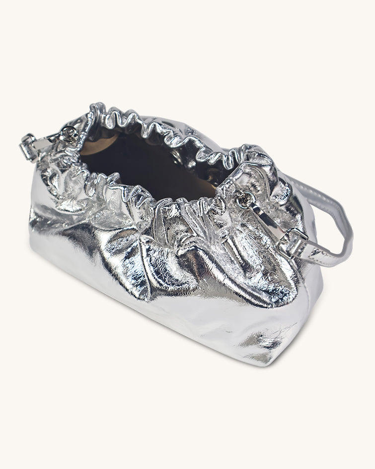 L-0010 Ruched Leather Shoulder Bag: Elevate Your Style with Versatile Hues