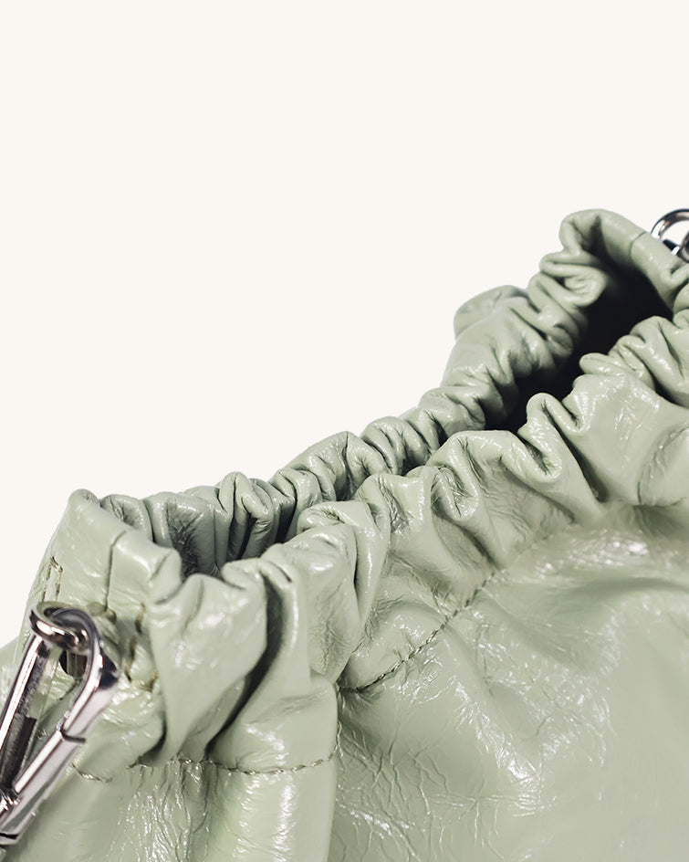 L-0010 Ruched Leather Shoulder Bag: Elevate Your Style with Versatile Hues