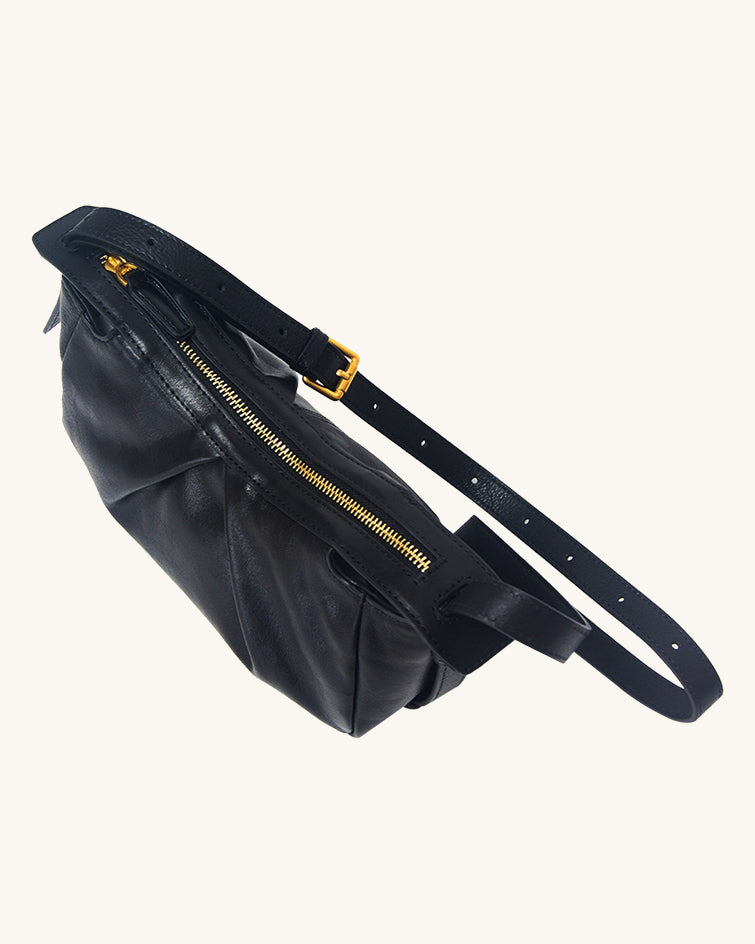 L-0016 Vintage-Inspired Black Leather Crossbody Bag